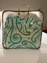 Load image into Gallery viewer, ADULT FAUX FUR BLANKETS 210cm x 210cm