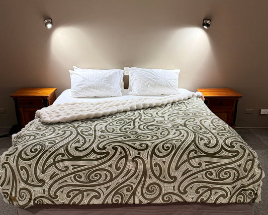 Adult Faux Fur Blanket and 2 pillowcases WINTER PREORDER arriving late May