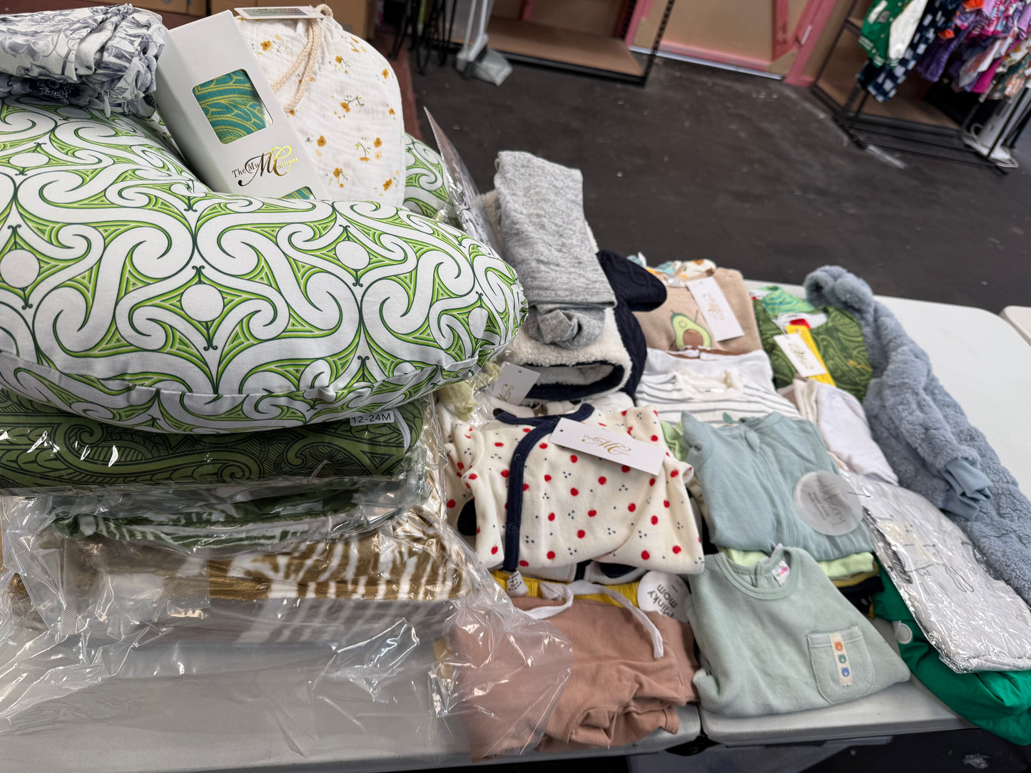 $265 Set we are not sending to AU for this set